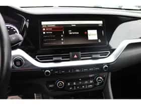 Kia Niro (2019) thumbnail 64