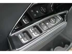 Kia Niro (2018) thumbnail 13
