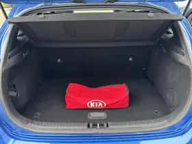 Kia Ceed (2018) thumbnail 13