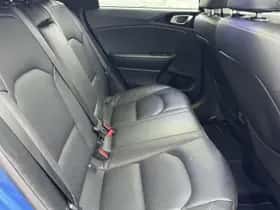 Kia Ceed (2018) thumbnail 15