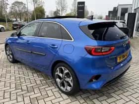 Kia Ceed (2018) thumbnail 6