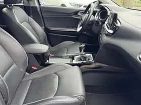 Kia Ceed (2018) thumbnail 54