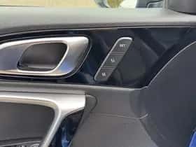 Kia Ceed (2018) thumbnail 63