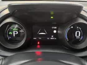 Toyota Yaris-cross (2024) thumbnail 3
