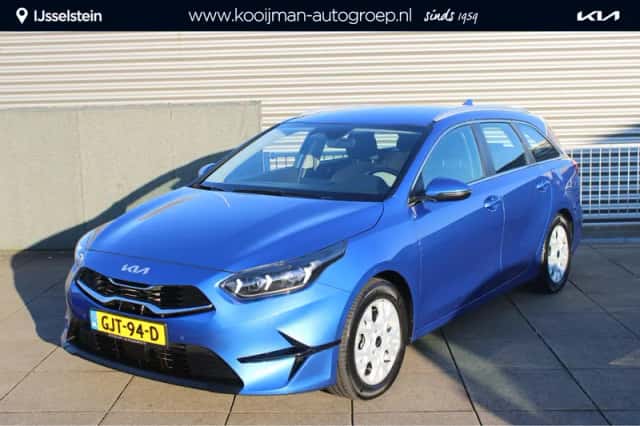 Kia Ceed Sportswagon (2024) thumbnail 1