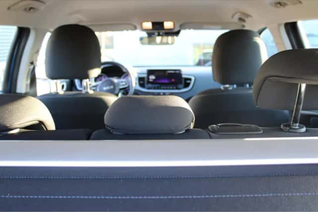 Kia Ceed Sportswagon (2024) thumbnail 10