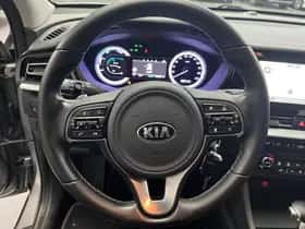 Kia Niro (2021) thumbnail 32