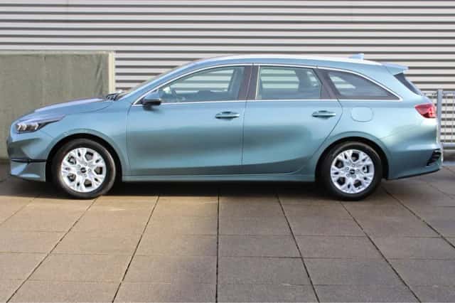 Kia Ceed Sportswagon (2024) thumbnail 4