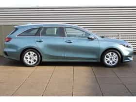 Kia Ceed Sportswagon (2024) thumbnail 5