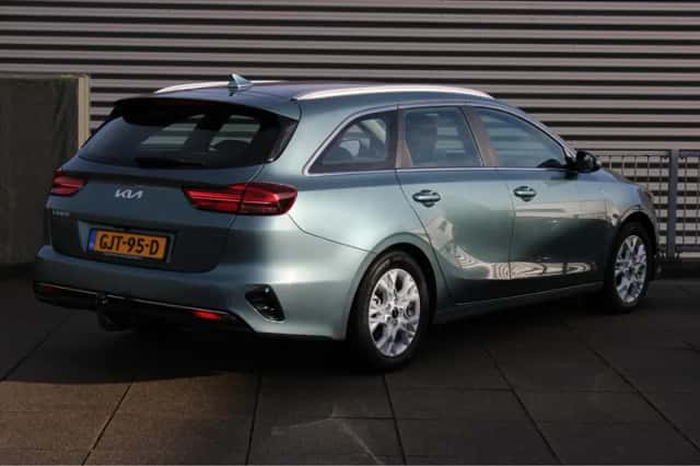 Kia Ceed Sportswagon (2024) thumbnail 9