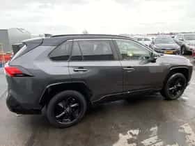 Toyota RAV4 (2020) thumbnail 76