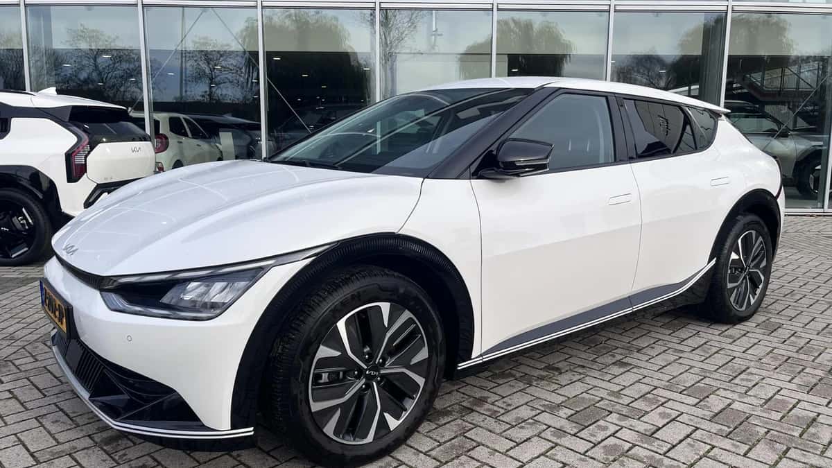 Kia EV6 (2024) — foto 1