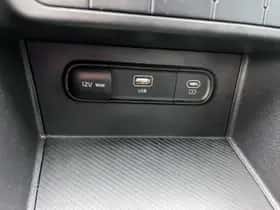 Kia Sportage (2024) thumbnail 7