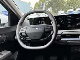 Kia EV4 (2026) thumbnail 11
