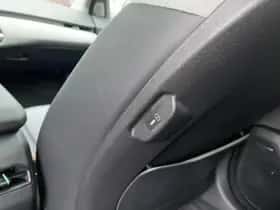 Kia EV4 (2026) thumbnail 37