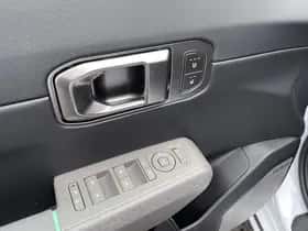 Kia EV4 (2026) thumbnail 57