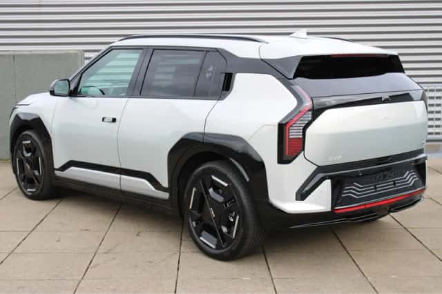 Kia EV3 (2026) thumbnail 9