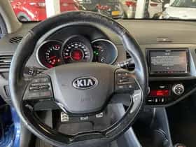 Kia Picanto (2015) thumbnail 31
