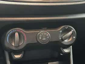 Kia Picanto (2019) thumbnail 12