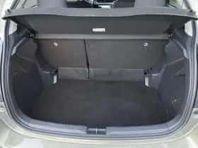 Toyota Yaris (2024) thumbnail 14