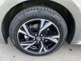 Toyota Yaris (2024) thumbnail 6