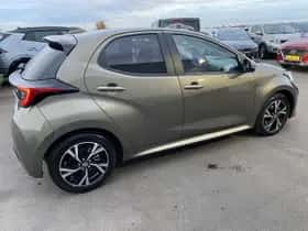 Toyota Yaris (2024) thumbnail 8