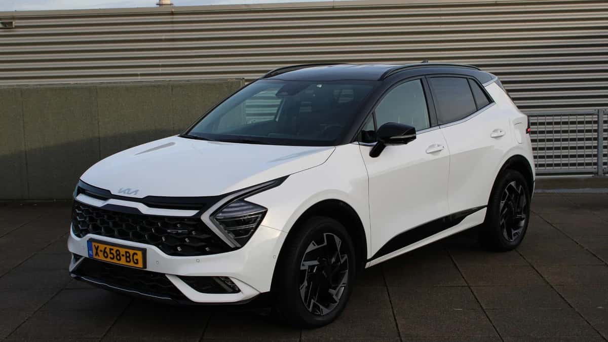 Kia Sportage (2022) — foto 1