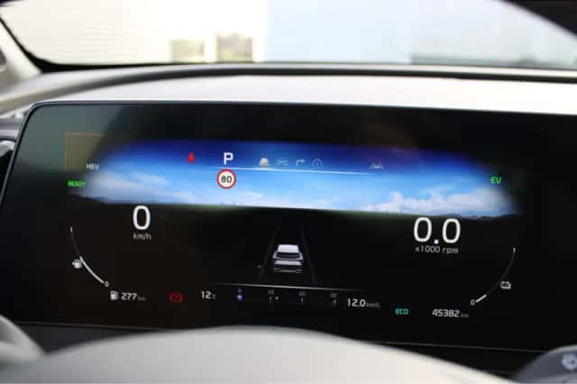 Kia Sportage (2022) thumbnail 16