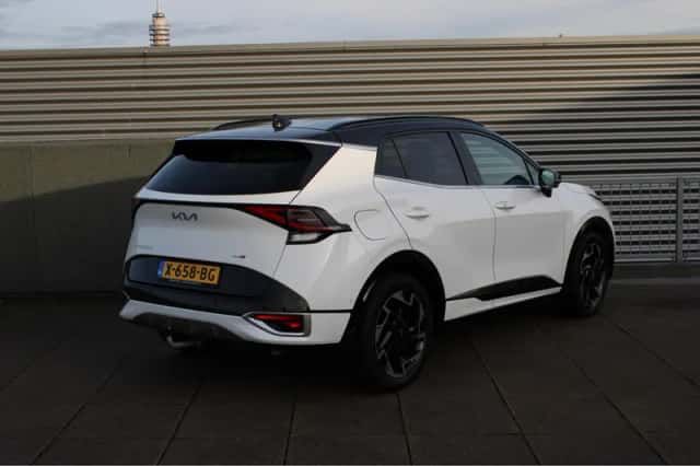 Kia Sportage (2022) thumbnail 5