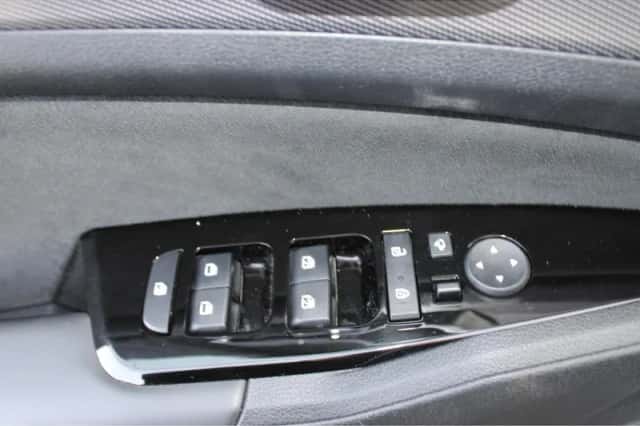 Kia Sportage (2022) thumbnail 9
