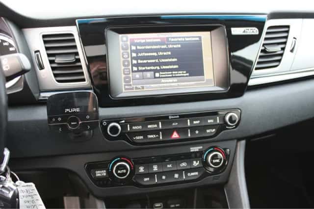 Kia Niro (2018) thumbnail 27