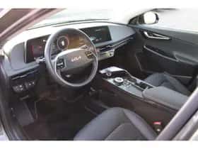 Kia EV6 (2024) thumbnail 17