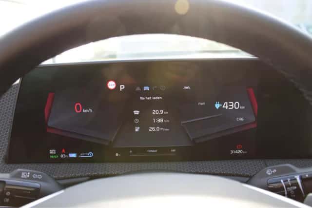 Kia EV6 (2024) thumbnail 18
