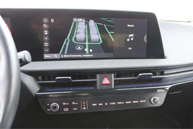 Kia EV6 (2024) thumbnail 23