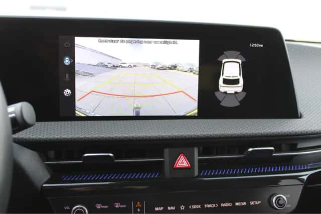 Kia EV6 (2024) thumbnail 36