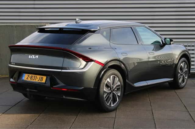 Kia EV6 (2024) thumbnail 7