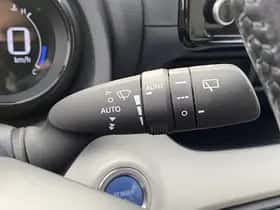 Toyota Yaris (2021) thumbnail 86