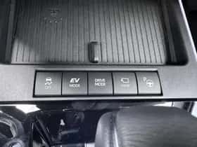 Toyota Corolla-cross (2025) thumbnail 22