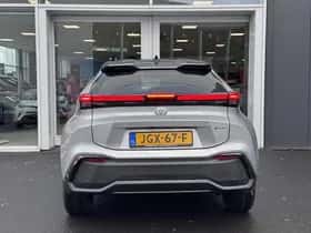 Toyota C-HR (2025) thumbnail 29