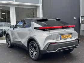 Toyota C-HR (2025) thumbnail 7