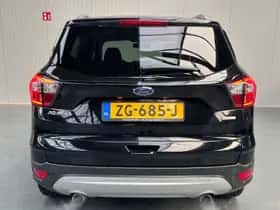 Ford Kuga (2018) thumbnail 21