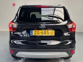 Ford Kuga (2018) thumbnail 47