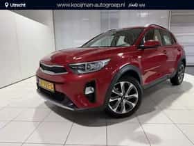 Ford Kuga (2018) thumbnail 54