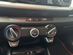 Kia Stonic (2020) thumbnail 16