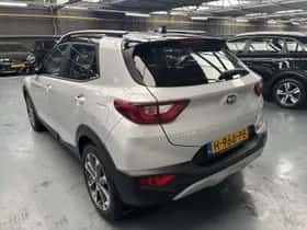 Kia Stonic (2020) thumbnail 19