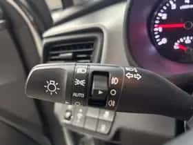 Kia Stonic (2020) thumbnail 31