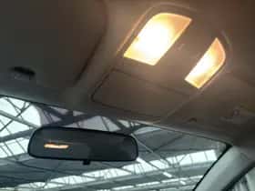 Kia Stonic (2020) thumbnail 8