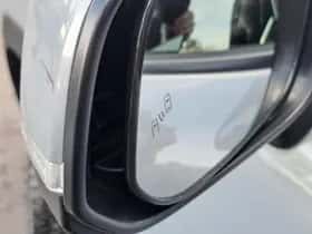 Toyota Corolla-cross (2025) thumbnail 7