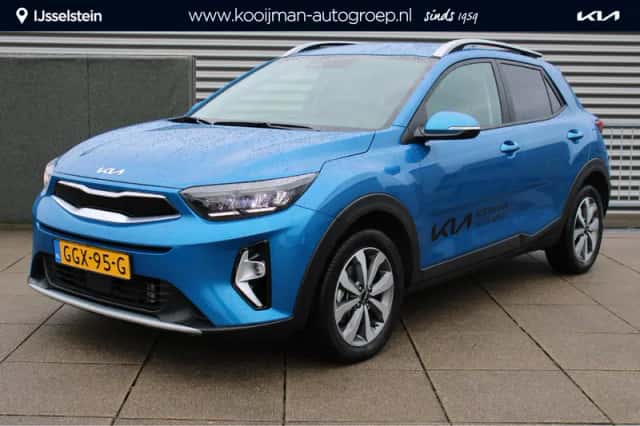 Kia Stonic (2024) thumbnail 1