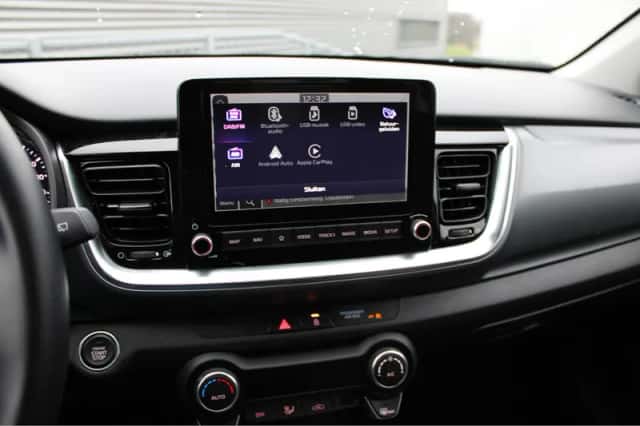 Kia Stonic (2024) thumbnail 23